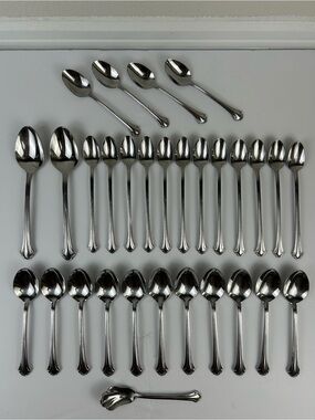 Pfaltzgraff Meridian 30 Pc Stainless Steel Flatware Set Silver spoons